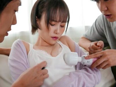 Hai đứa em trai tuổi dậy thì và cô chị kế xinh đẹp